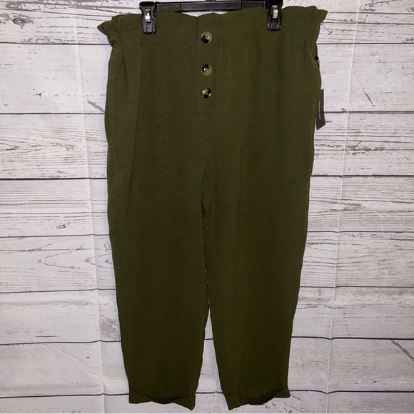 Pants - NWT Green Pants